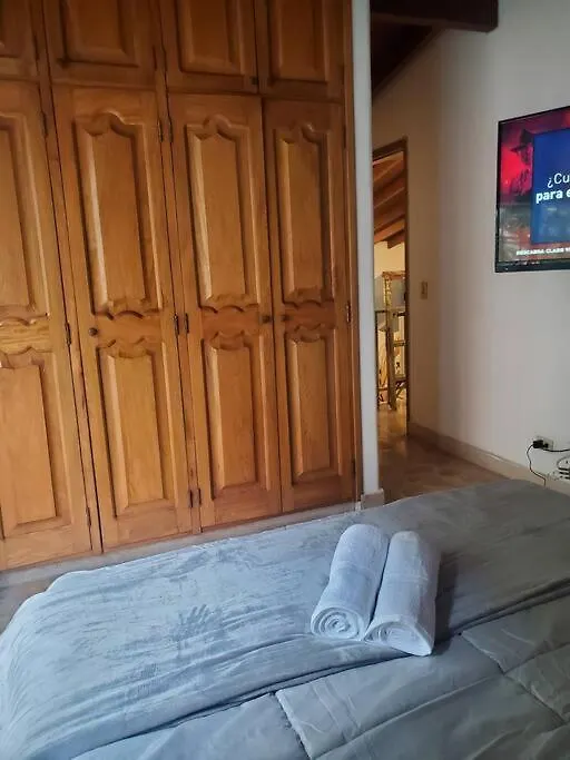 Vila Private House 3Bdr Private Entrance Garage 6 People Medellín Prázdninový dům