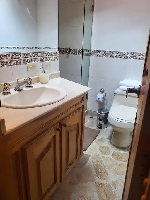 Vila Private House 3Bdr Private Entrance Garage 6 People Medellín Prázdninový dům